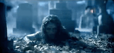 Giphy We didn't expect her to turn into a zombie, tbh.